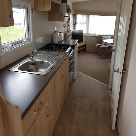 Daisie Villa Selsey Exterior photo